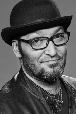 อวัช รัตนปิณฑะ