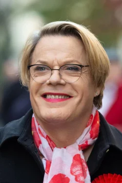 Suzy Eddie Izzard